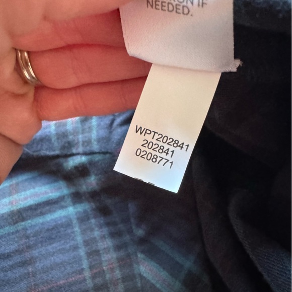 J. Jill Tartan Black and Green Plaid Trousers - Picture 7 of 8